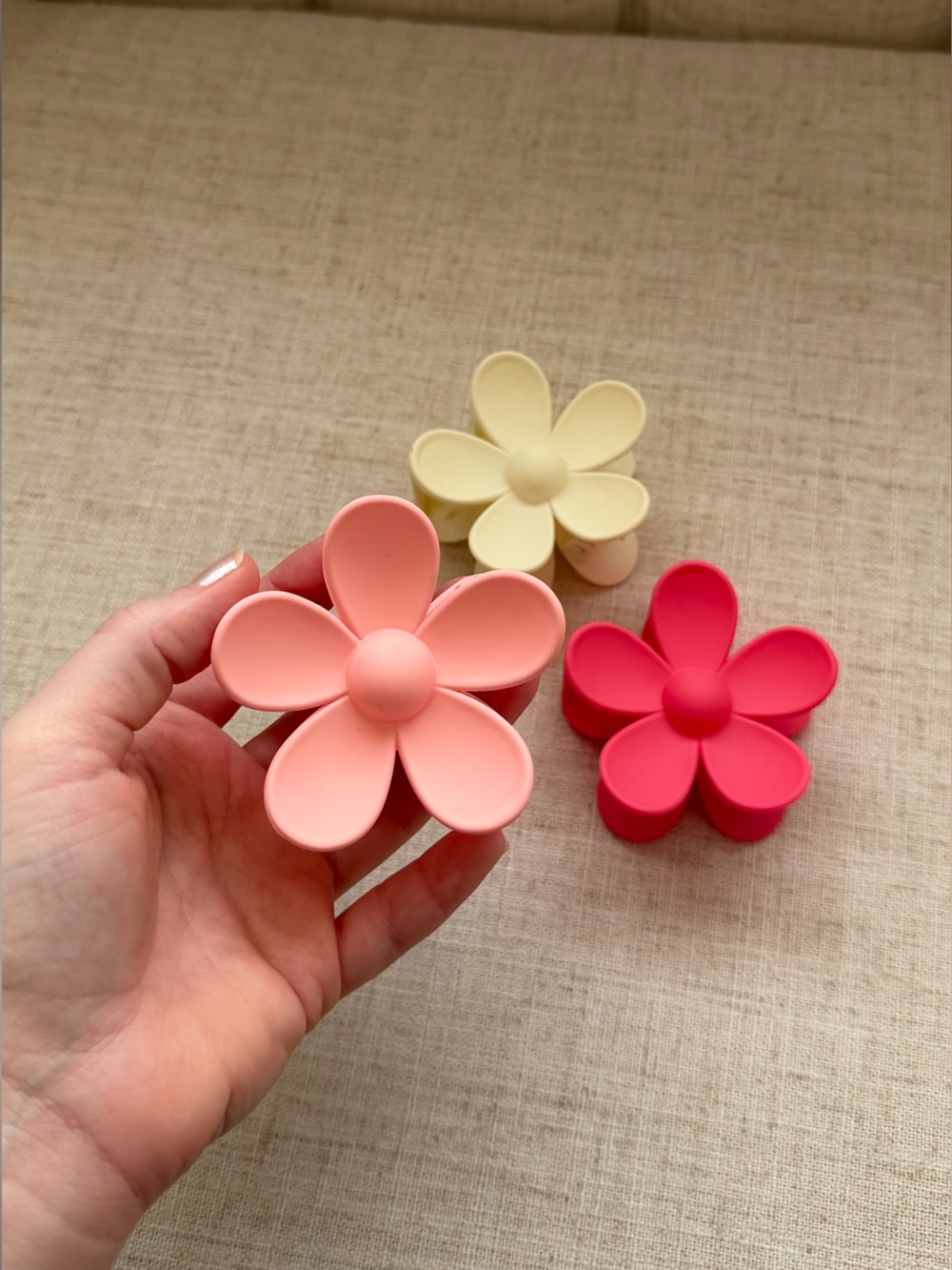 Large flower claw clips - Picture 2 of 3